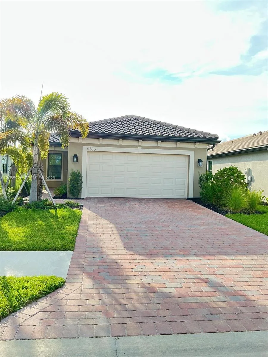 6385 Honor Way, Ave Maria, FL 34142