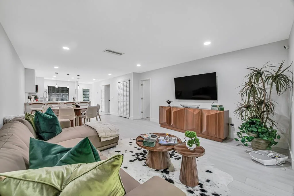 21362 Juego Circle # D, Boca Raton, FL 33433 photo 7