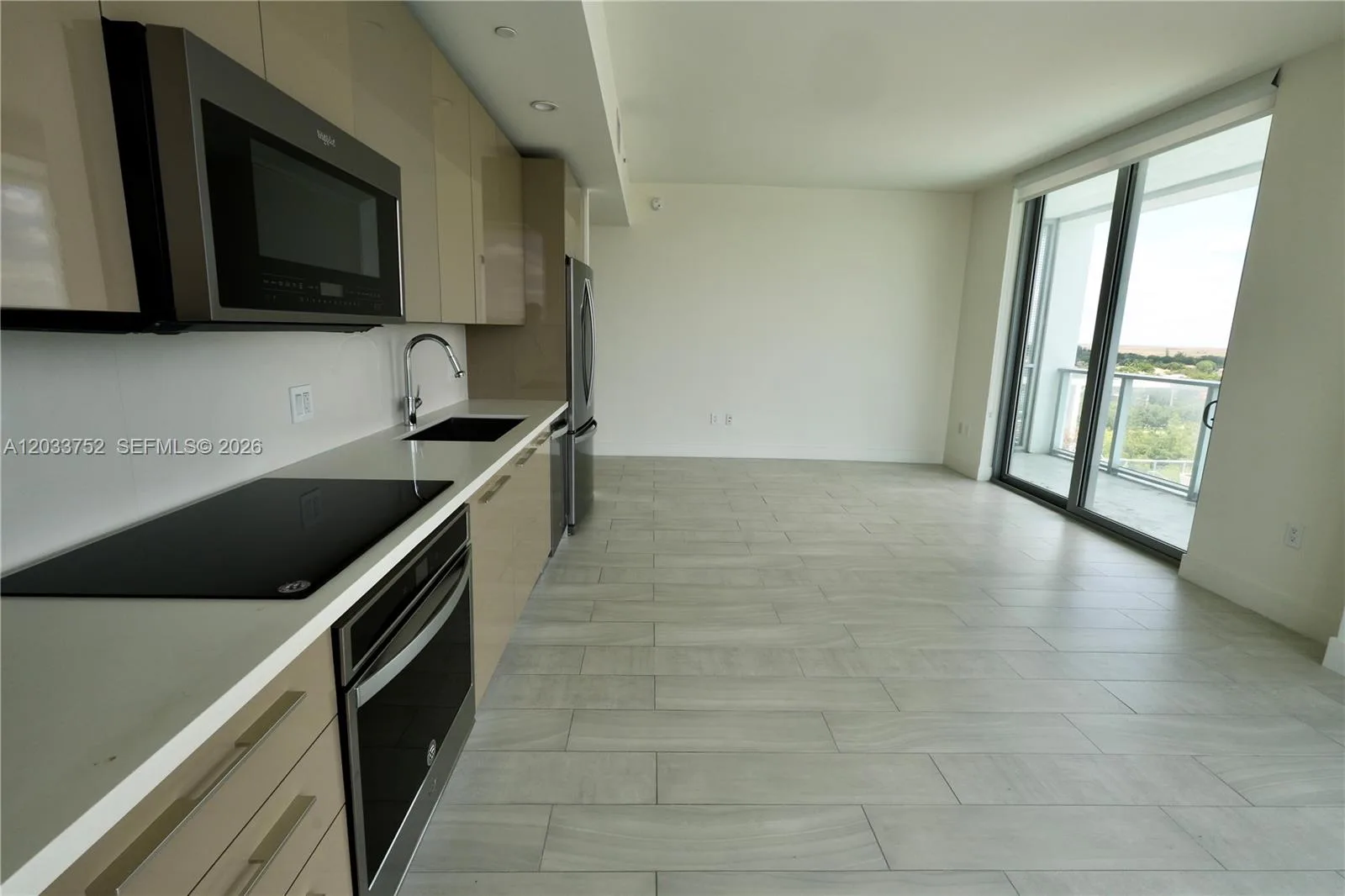2000 Metropica Way # 1910, Sunrise, FL 33323
