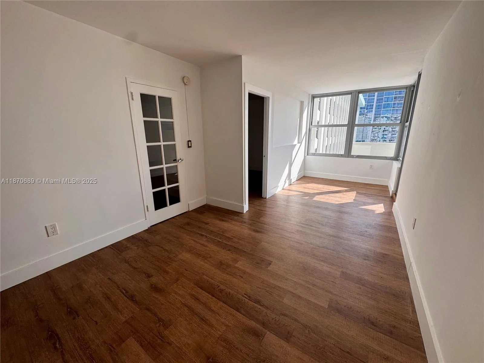 2899 Collins Ave # 1526, Miami Beach, FL 33140 photo 4