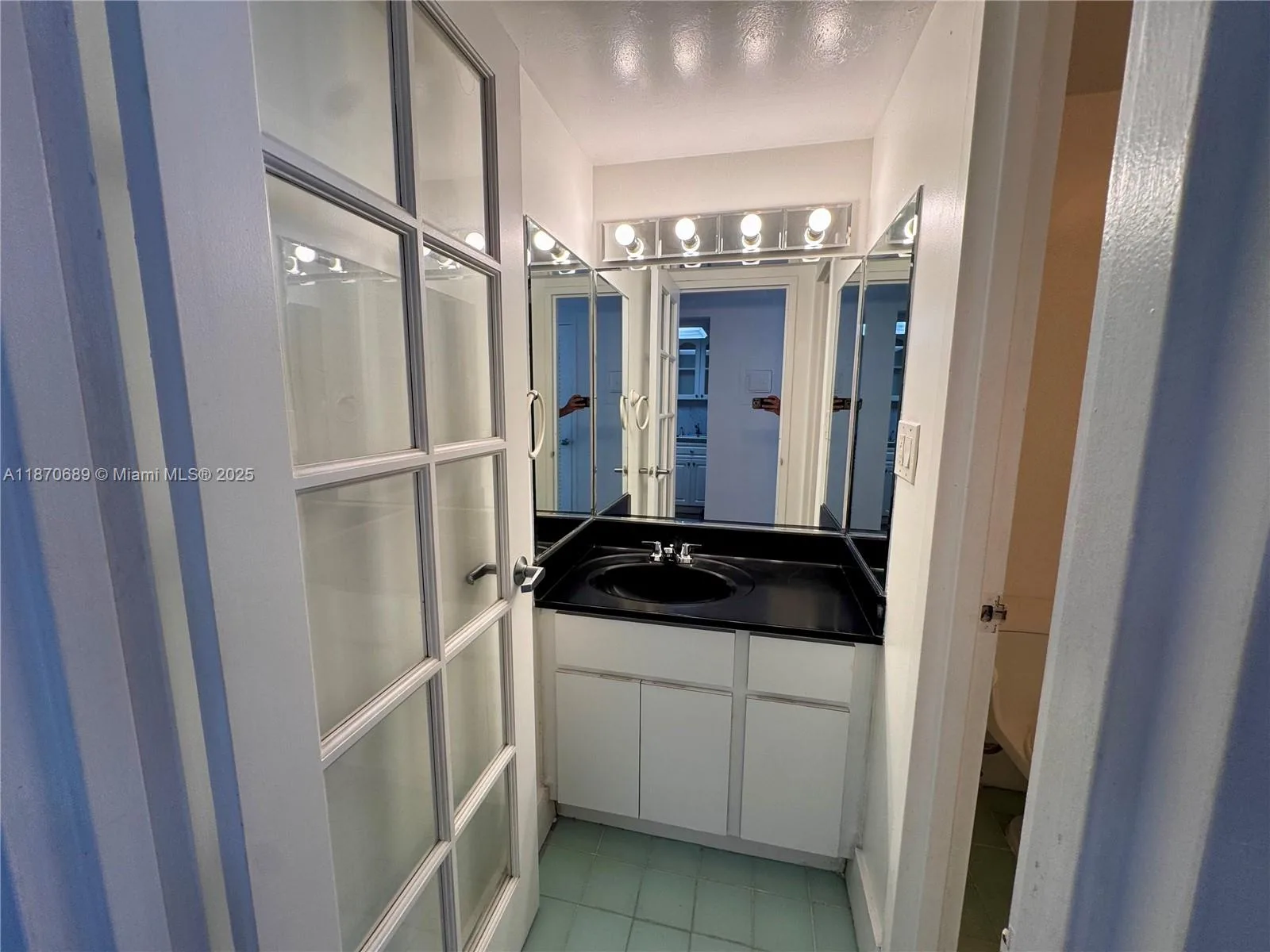 2899 Collins Ave # 1526, Miami Beach, FL 33140 photo 8