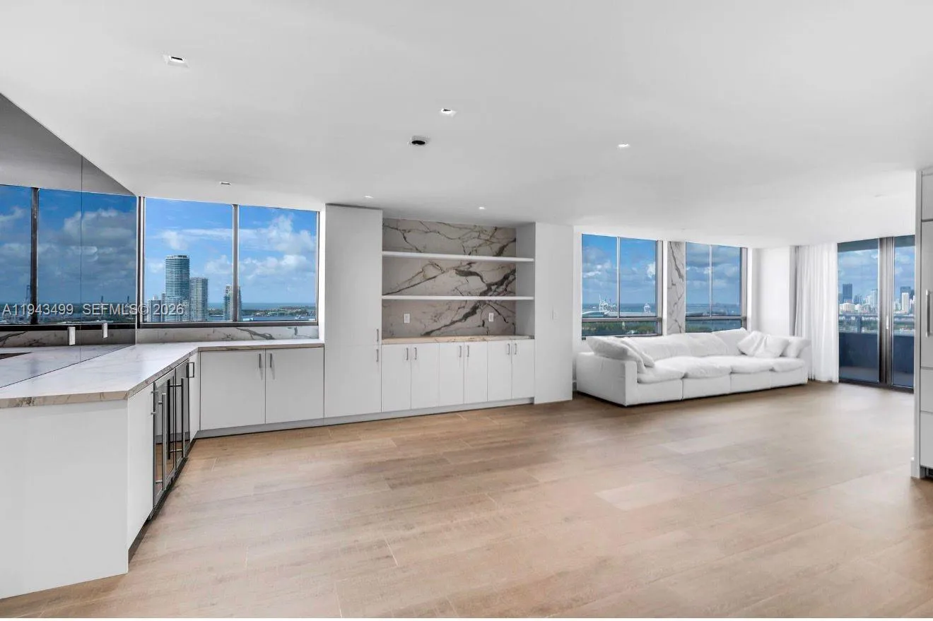 1330 West Ave # 2708, Miami Beach, FL 33139