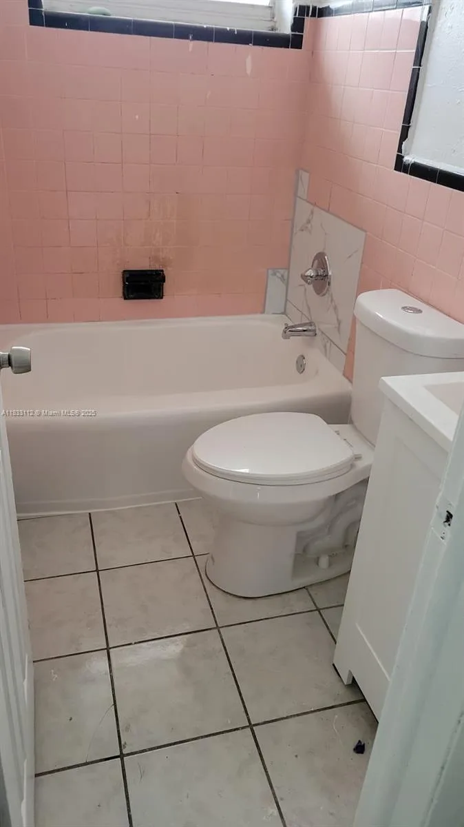 1406 NW 2nd Ave # 2, Florida City, FL 33034 photo 9