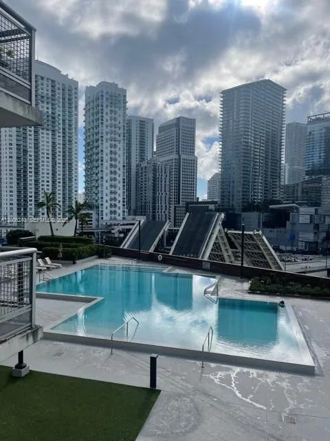 350 S Miami Ave # 1112, Miami, FL 33130 photo 6