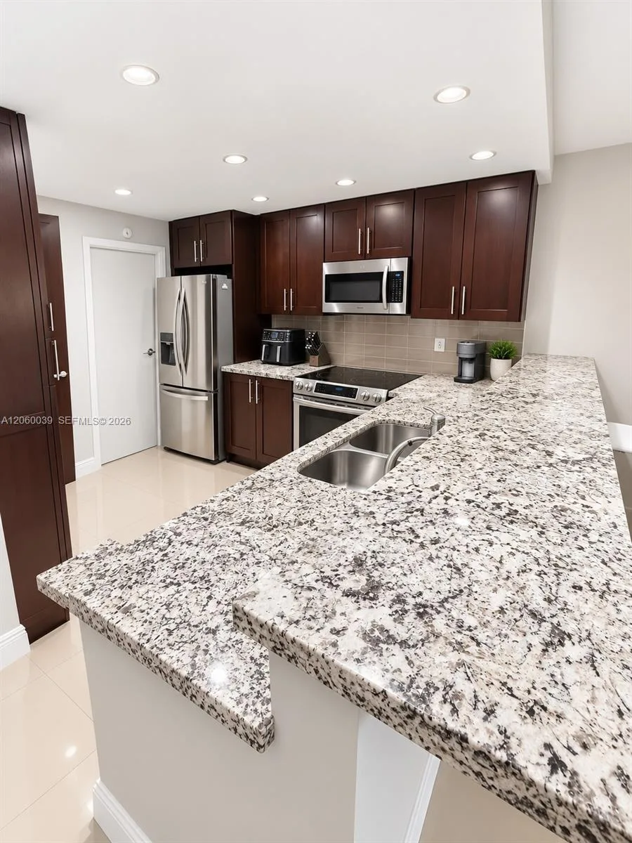 1500 S Ocean Blvd # 201, Lauderdale By The Sea, FL 33062 photo 2