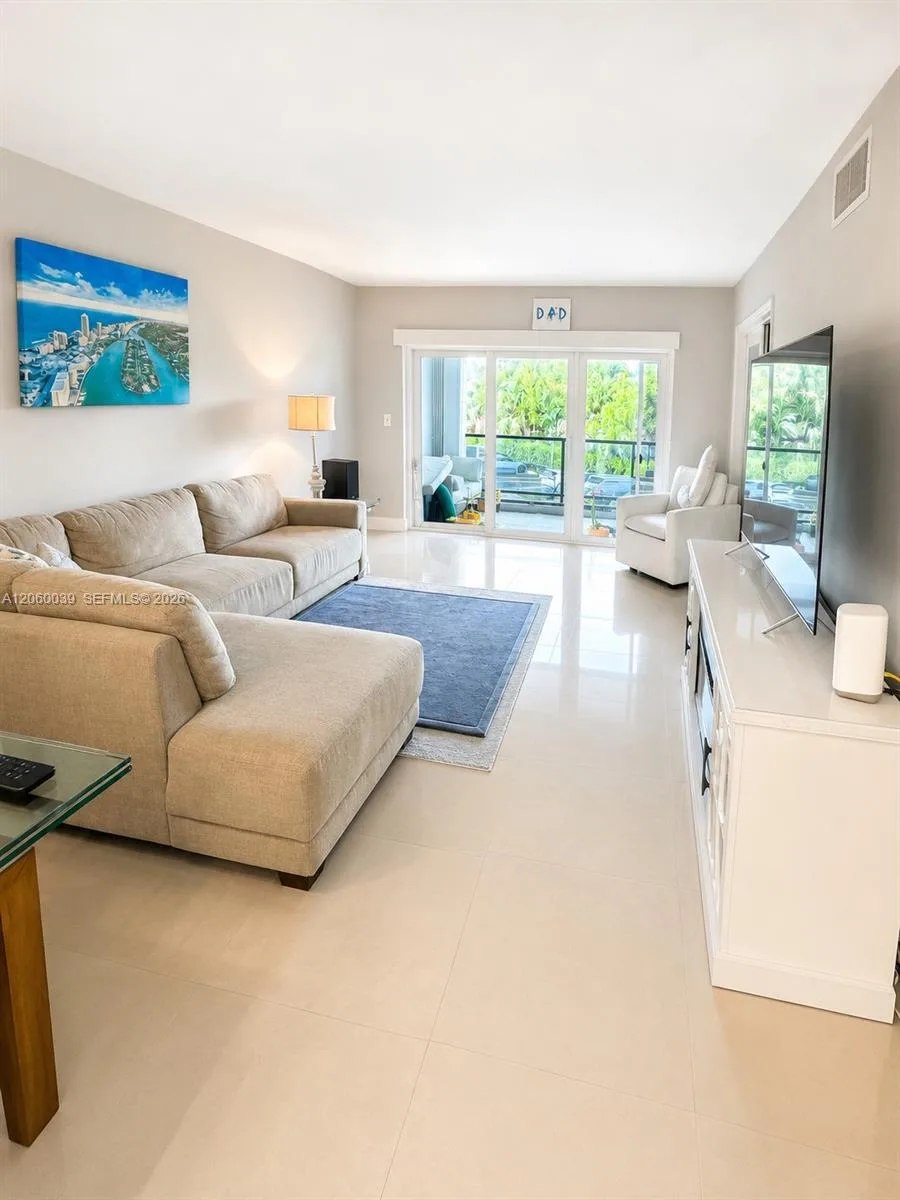 1500 S Ocean Blvd # 201, Lauderdale By The Sea, FL 33062 photo 3