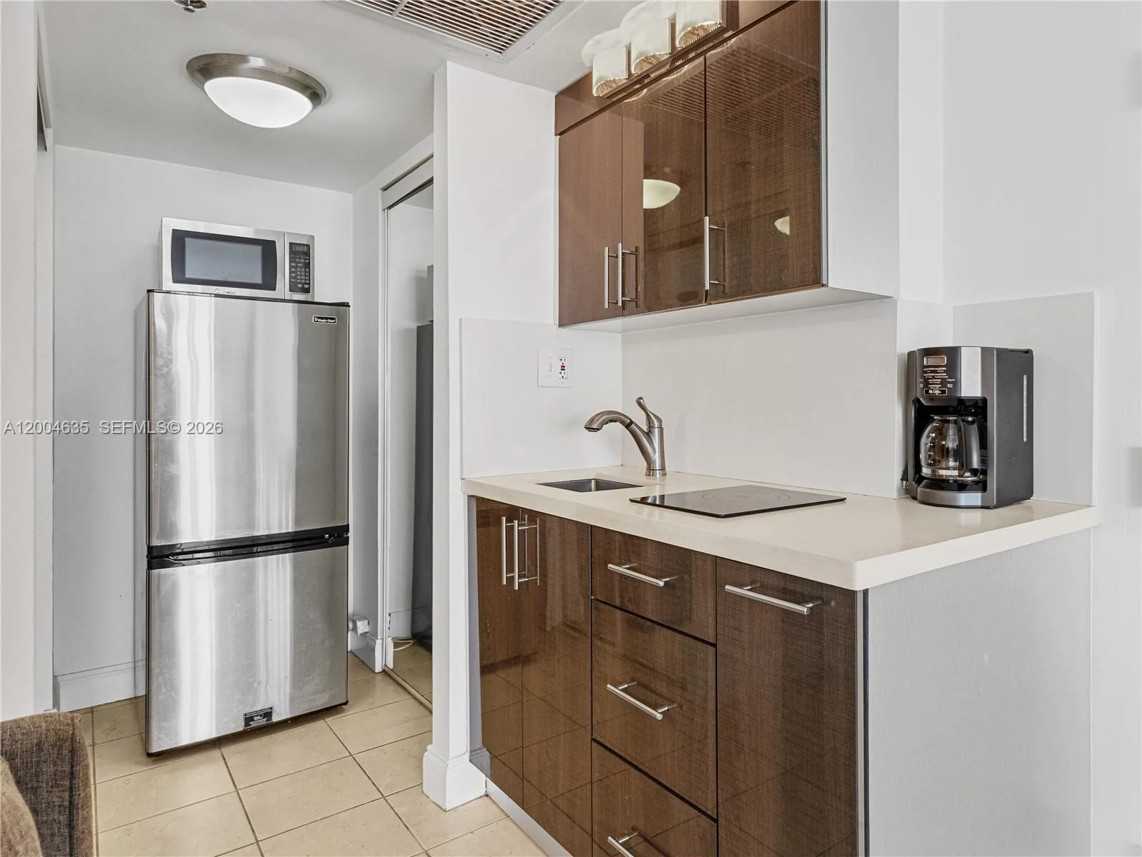 19201 Collins Ave # 1109, Sunny Isles Beach, FL 33160 photo 11