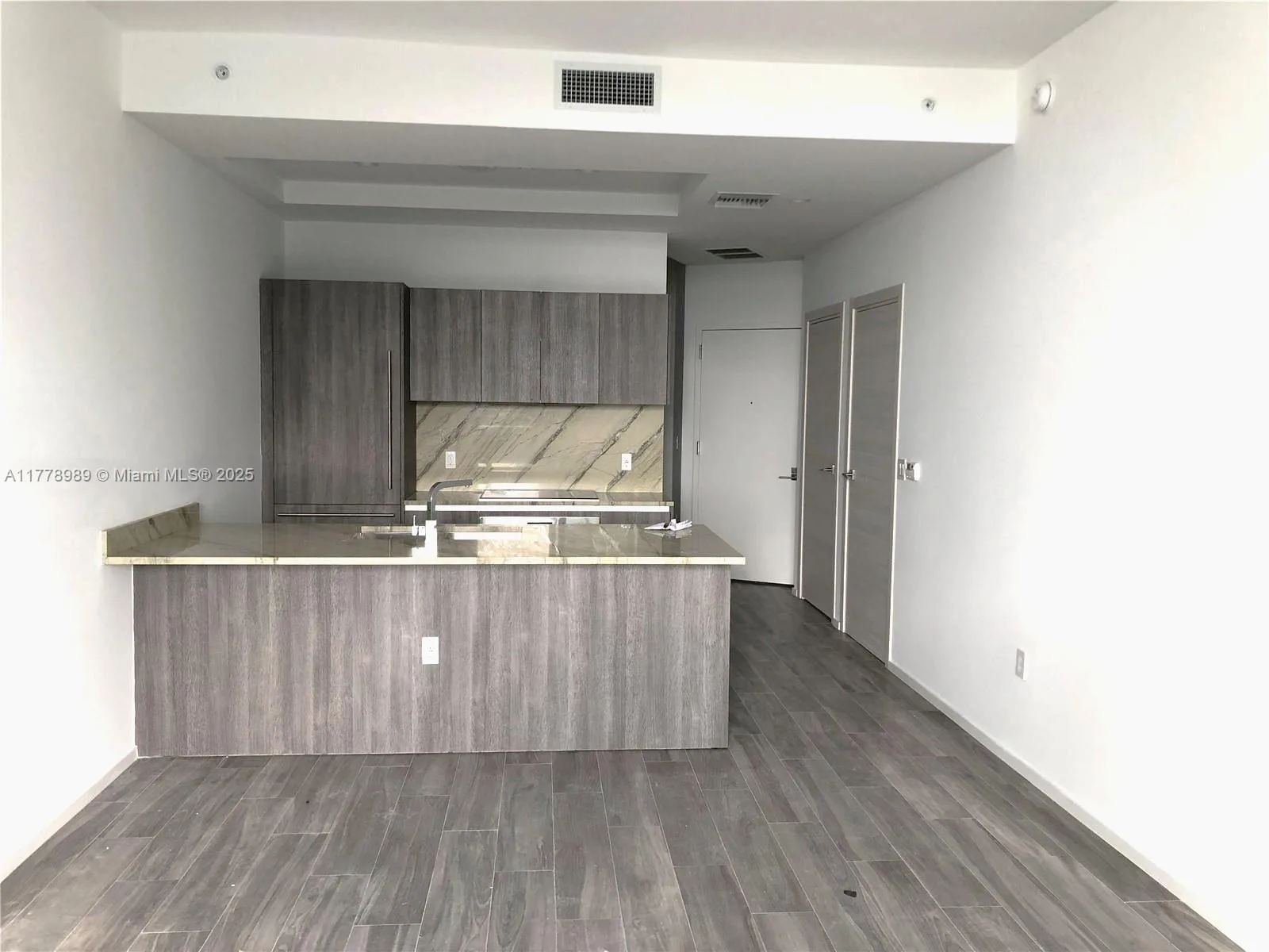 801 S Miami Ave # 5108, Miami, FL 33130