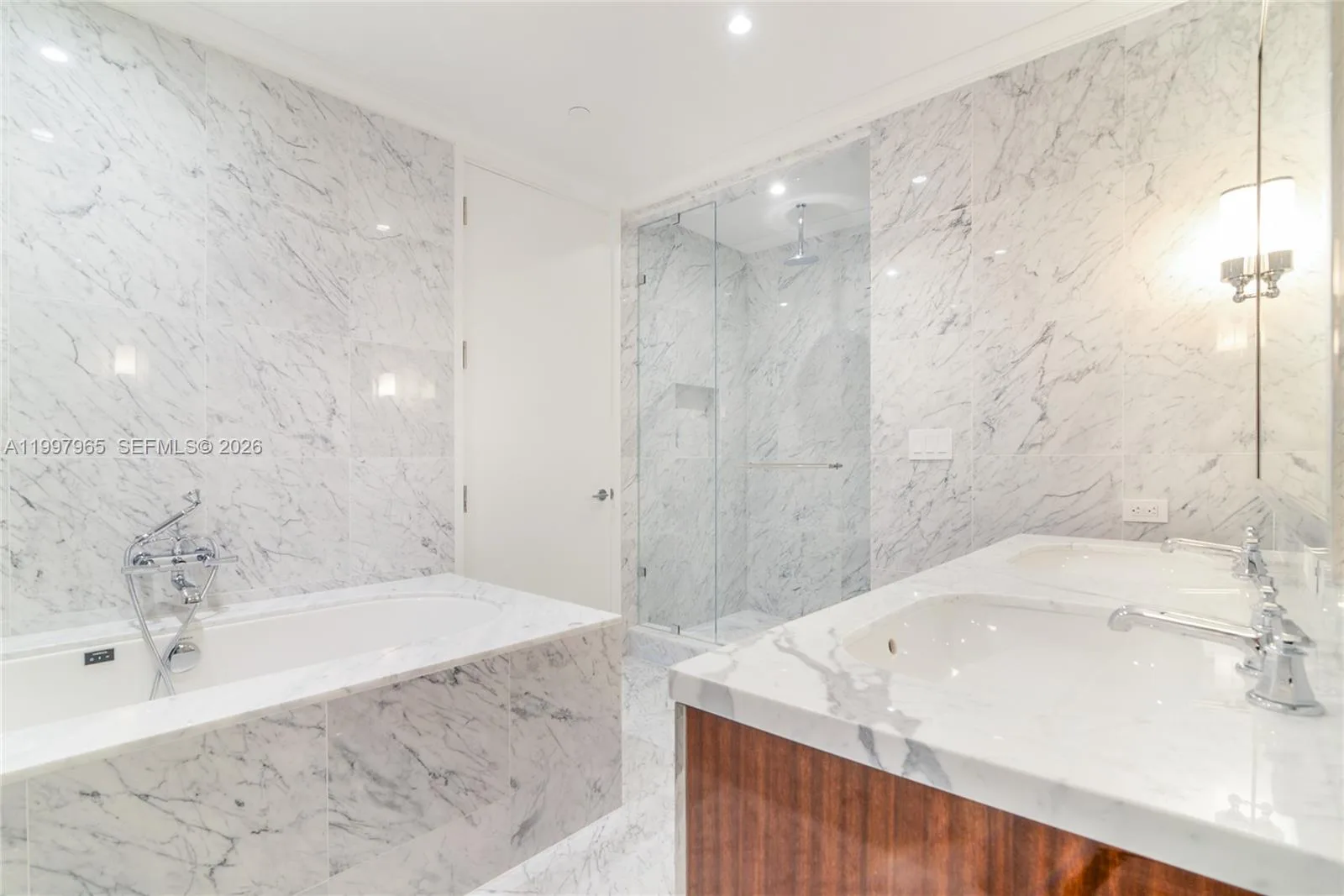 15701 Collins Ave # 2302, Sunny Isles Beach, FL 33160 photo 11