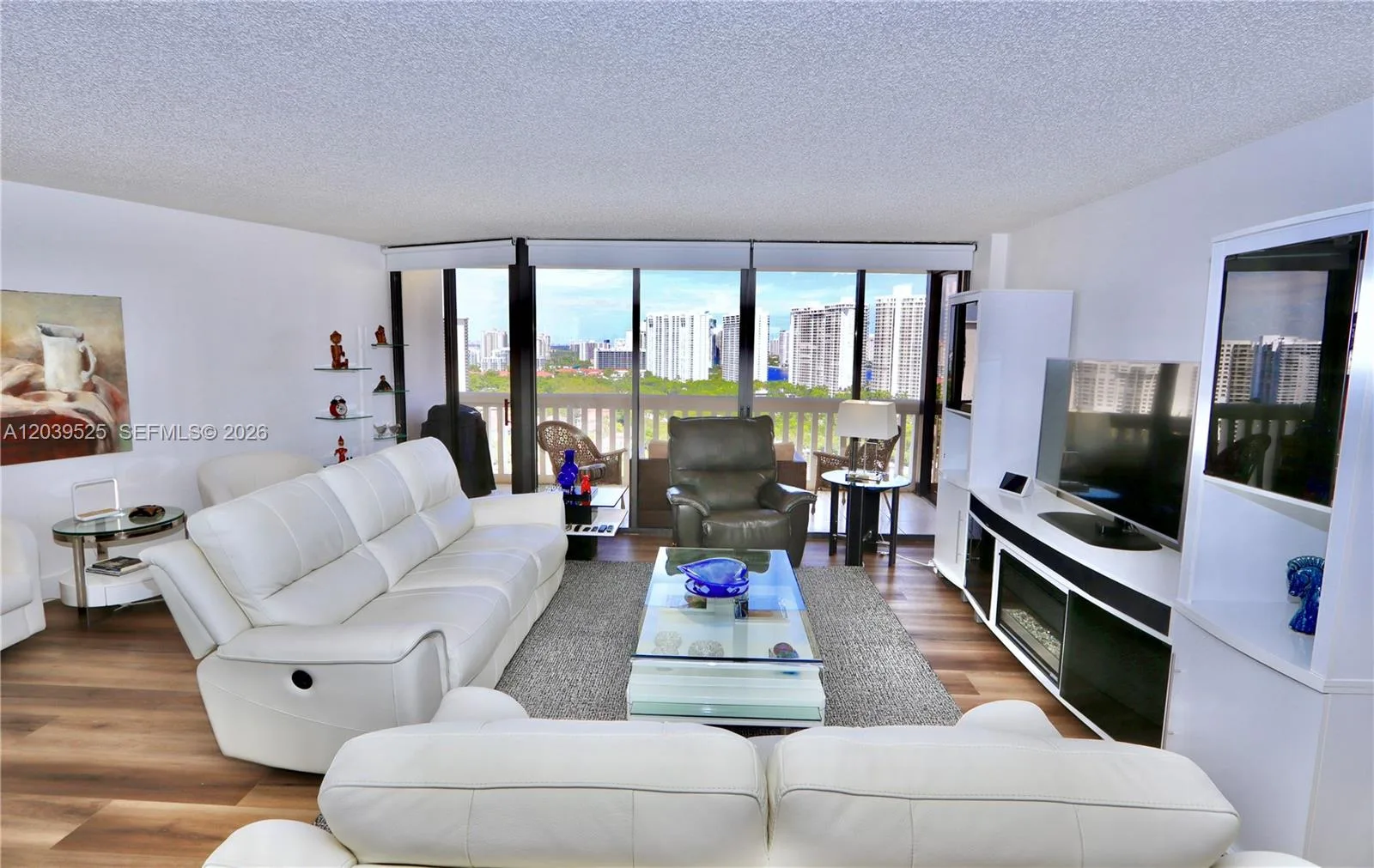 1000 Island Blvd # 2005, Aventura, FL 33160