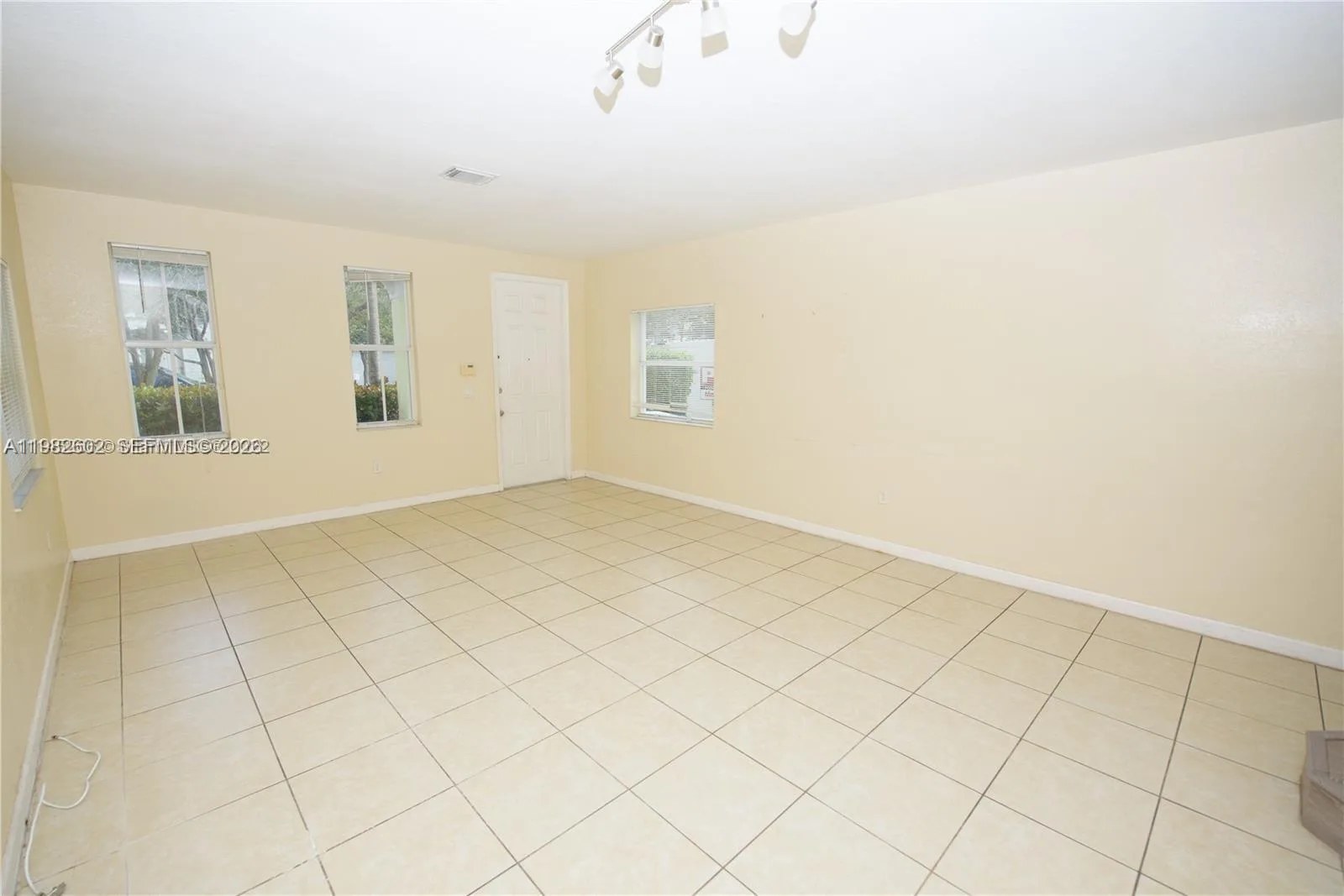 174 NE 32nd Ter, Homestead, FL 33033 photo 5