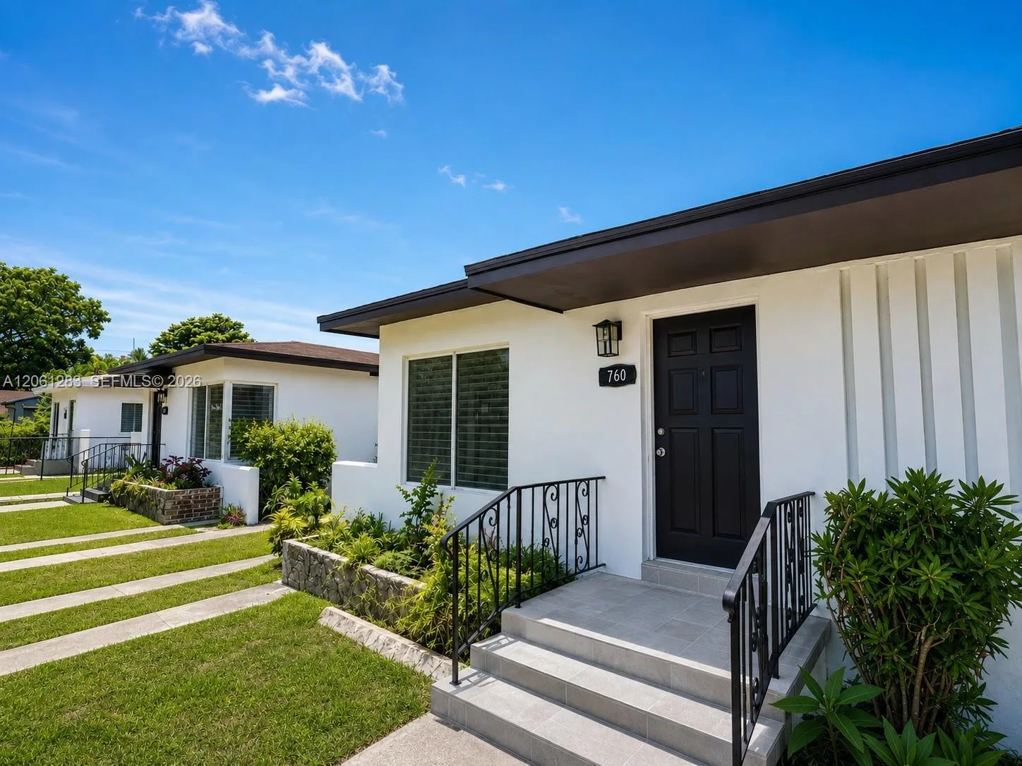 760-762 NW 52nd St, Miami, FL 33127