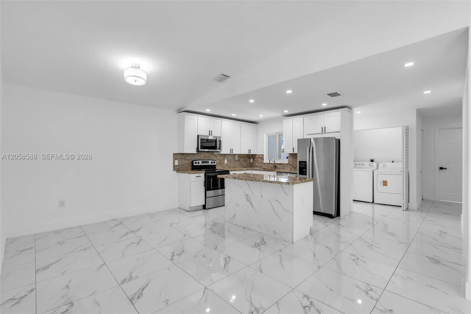 19131 NW 33rd Ct, Miami Gardens, FL 33056 photo 12