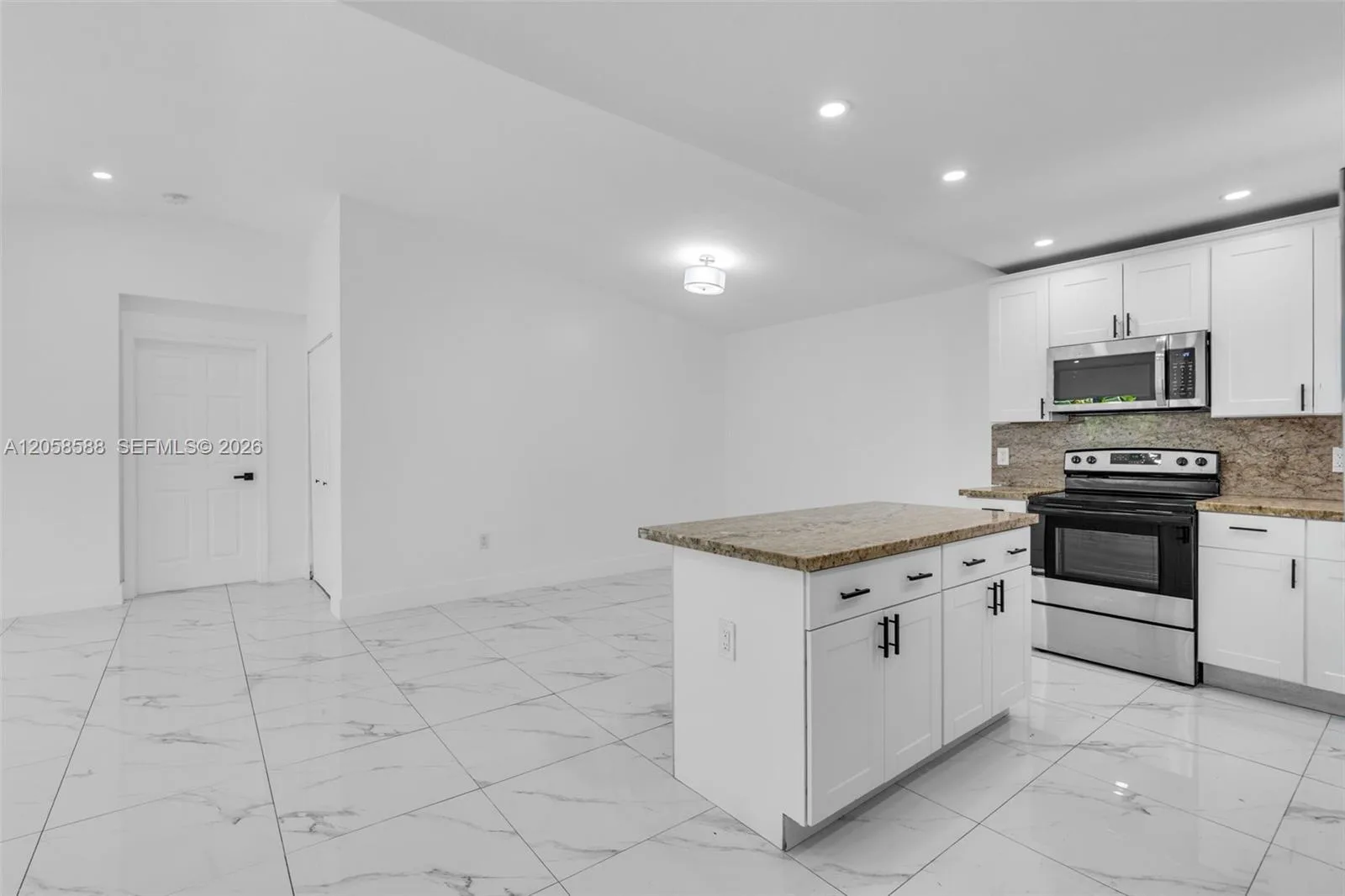 19131 NW 33rd Ct, Miami Gardens, FL 33056 photo 6