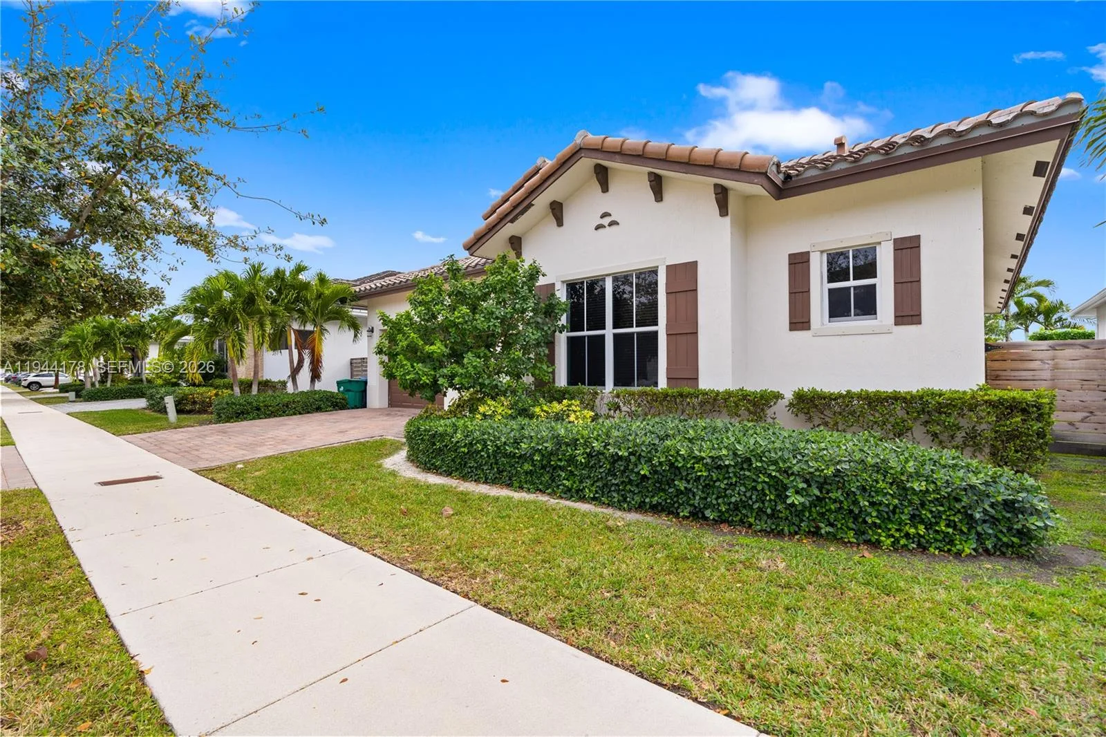 15102 SW 177th Ter, Miami, FL 33187 photo 2