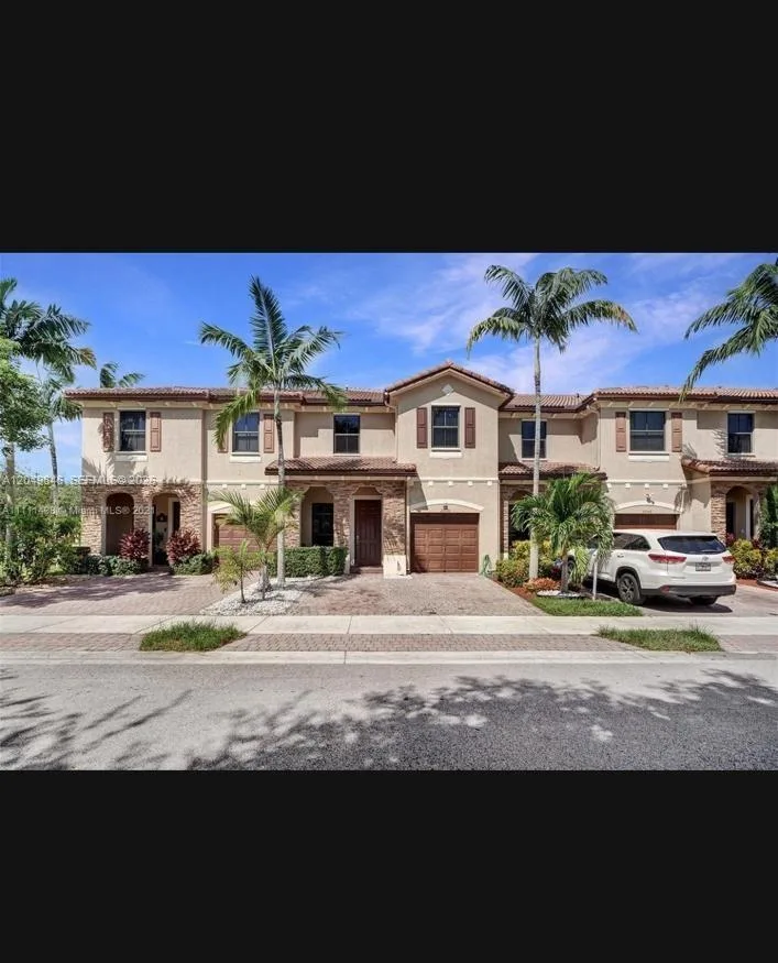 23570 SW 113th Path, Homestead, FL 33032