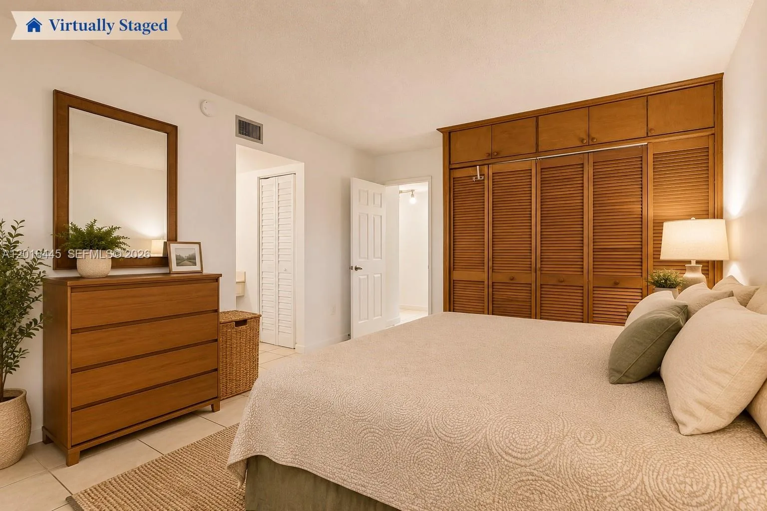 425 W Park Dr # 10, Miami, FL 33172 photo 12
