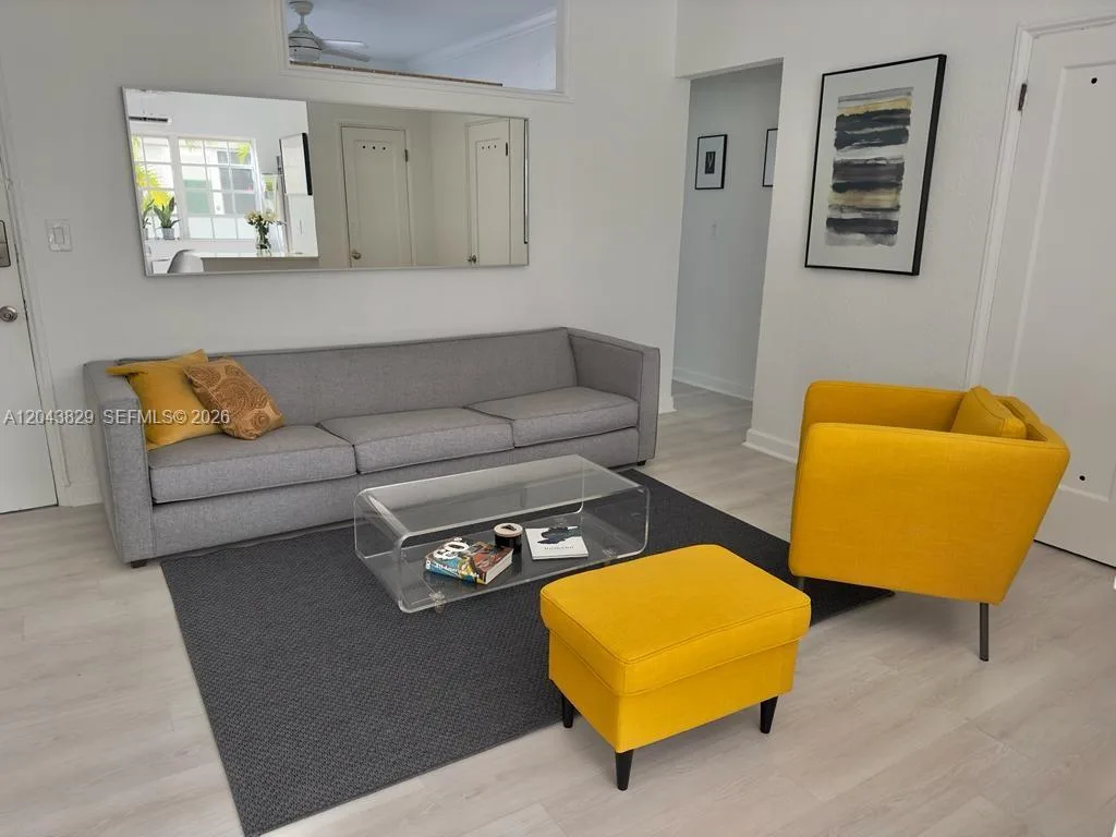 836 10th St # 5, Miami Beach, FL 33139