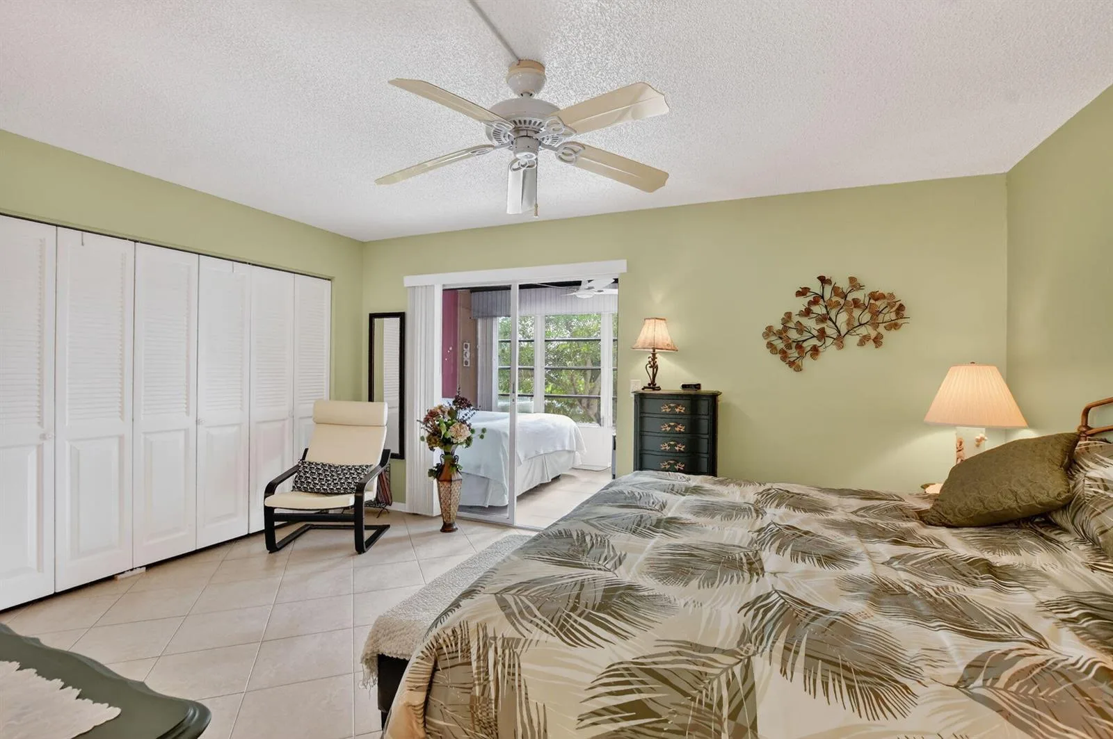 2010 N Farnham N, Deerfield Beach, FL 33442 photo 5