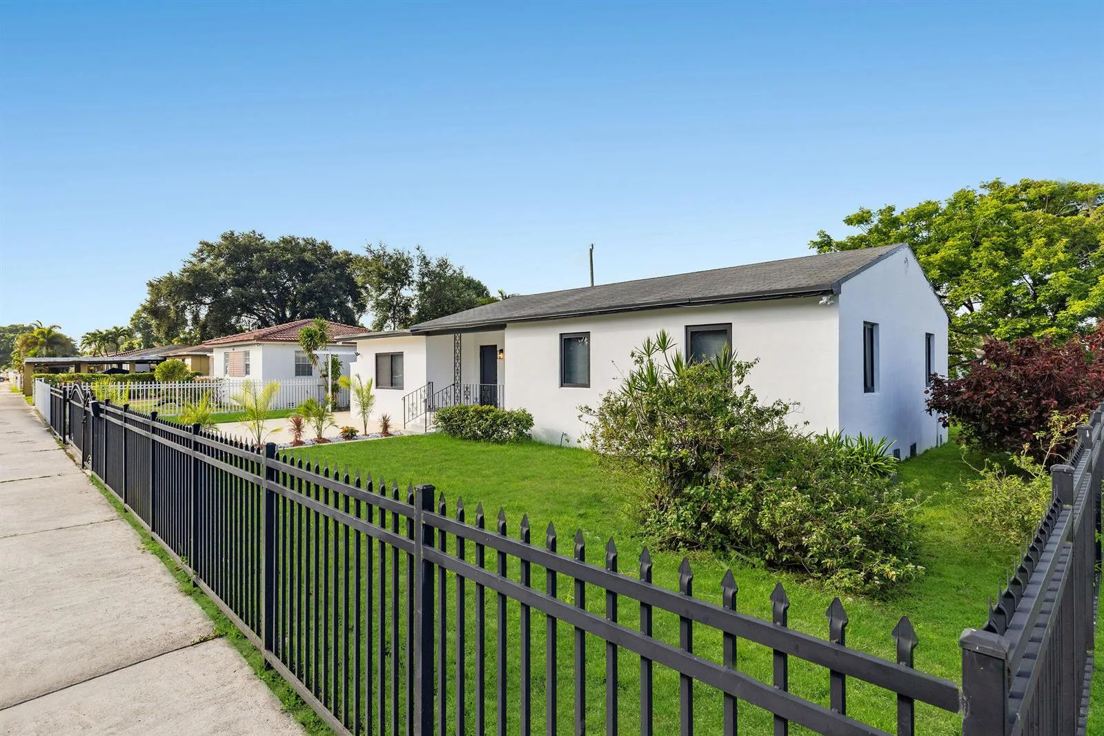 9001 NW 32nd Ct Road, Miami, FL 33147 photo 8