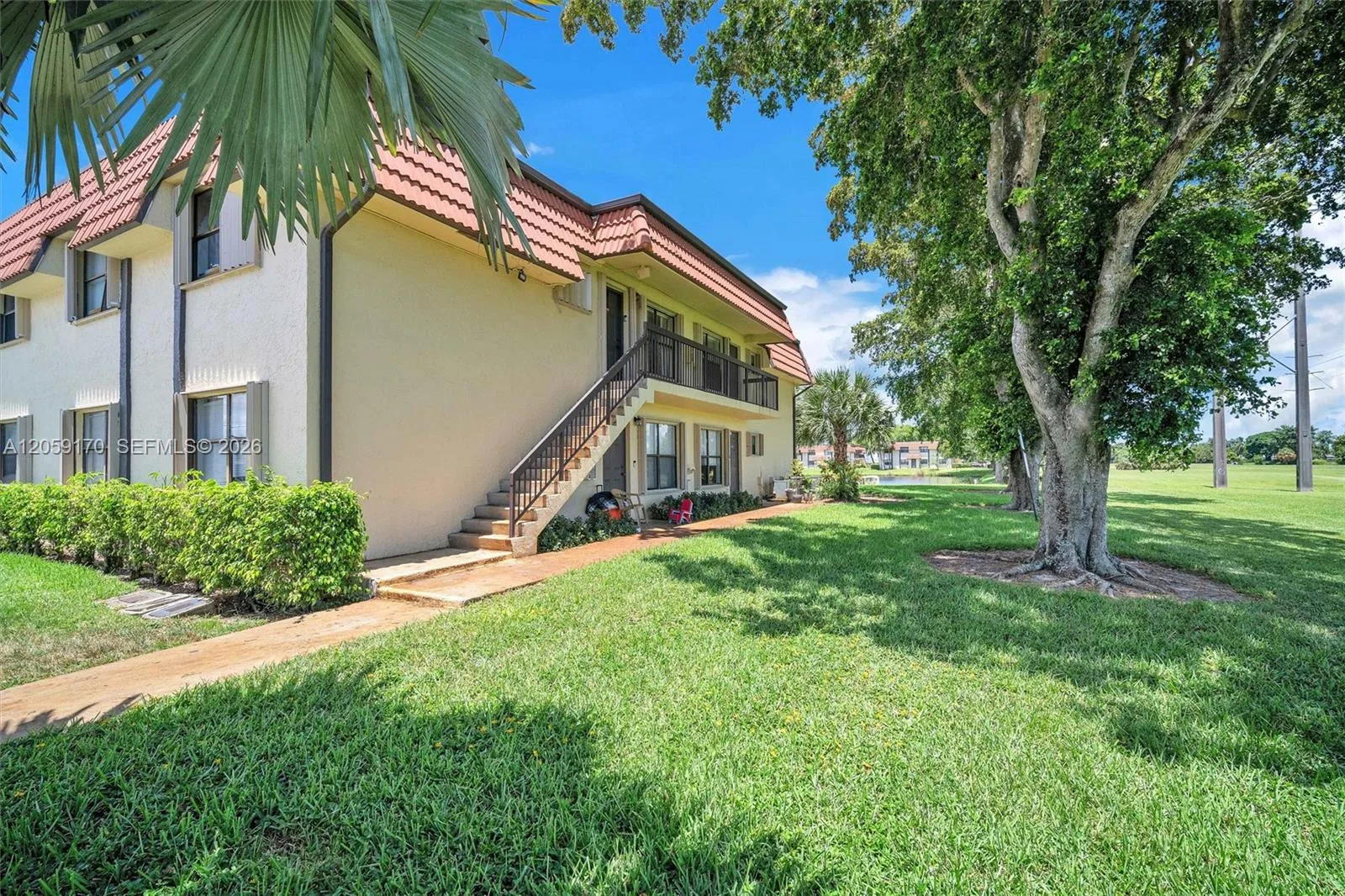 10015 NW 4th St # 203, Pembroke Pines, FL 33024