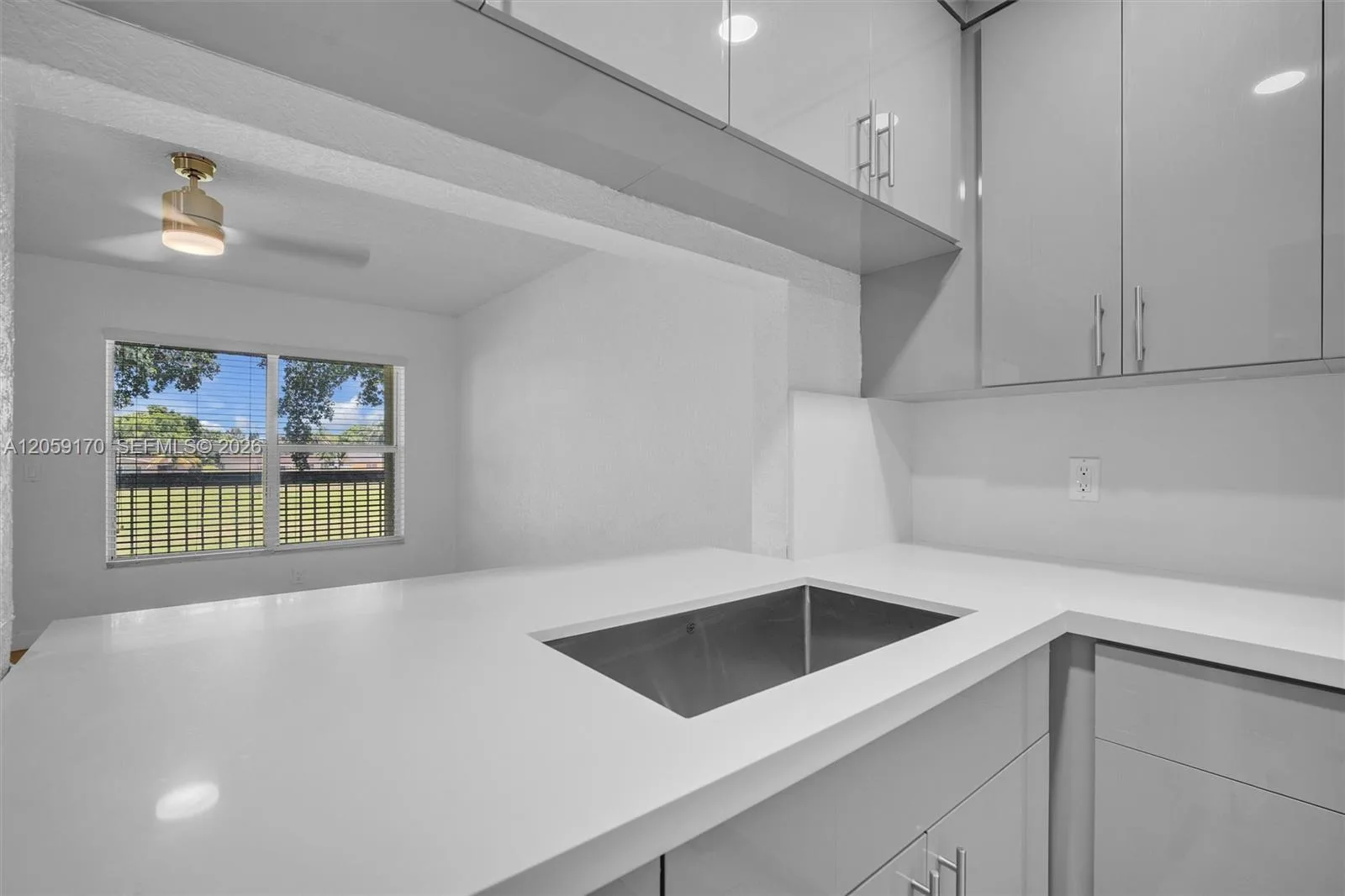 10015 NW 4th St # 203, Pembroke Pines, FL 33024 photo 4