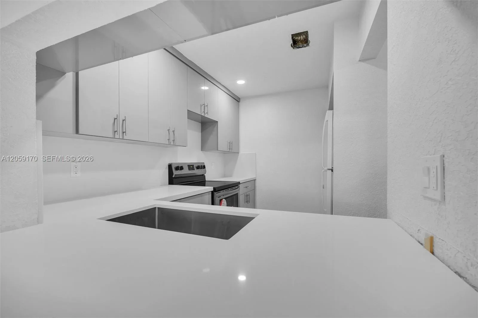 10015 NW 4th St # 203, Pembroke Pines, FL 33024 photo 5