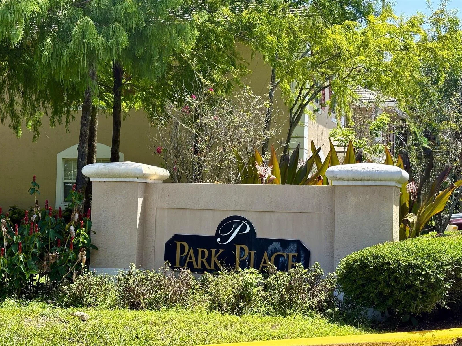 721 NW 42nd Avenue, Plantation, FL 33317 photo 2