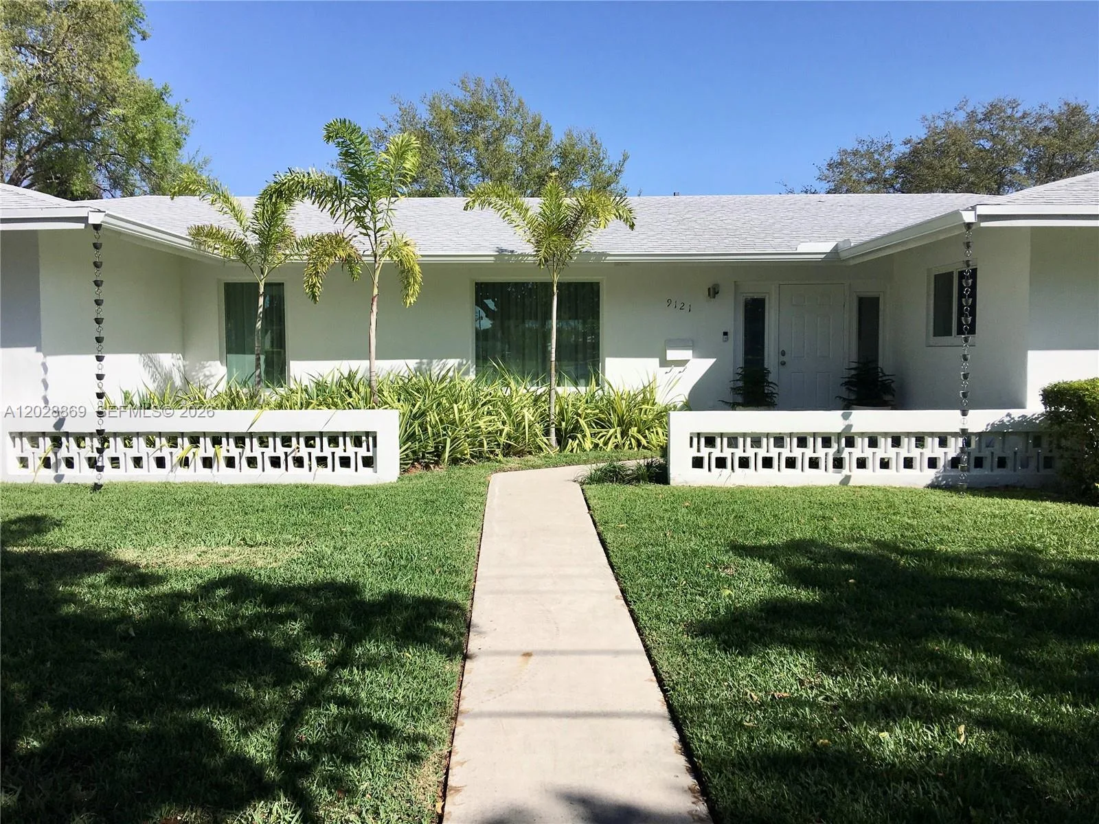 9121 SW 85th St, Miami, FL 33173 photo 2