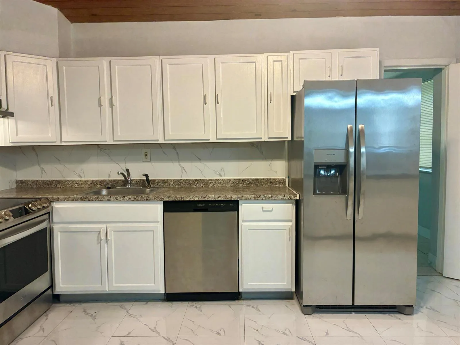 3630 SW 46th Avenue, West Park, FL 33023 photo 6