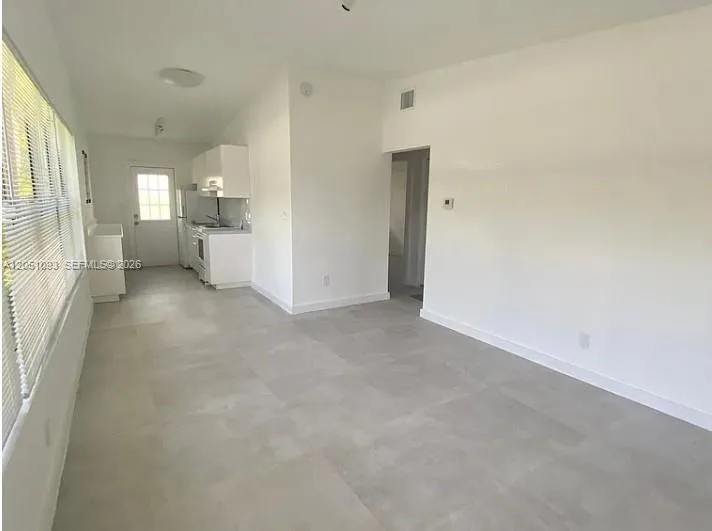 2001 NE 167th St # 1, North Miami Beach, FL 33162 photo 4
