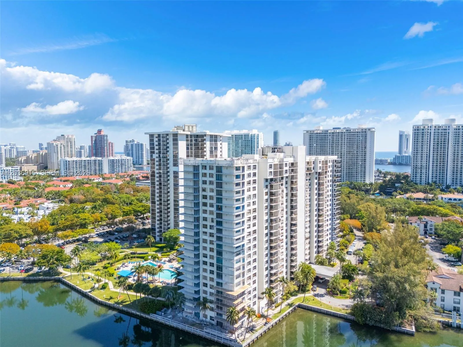 18151 NE 31st Ct # PH205, Aventura, FL 33160
