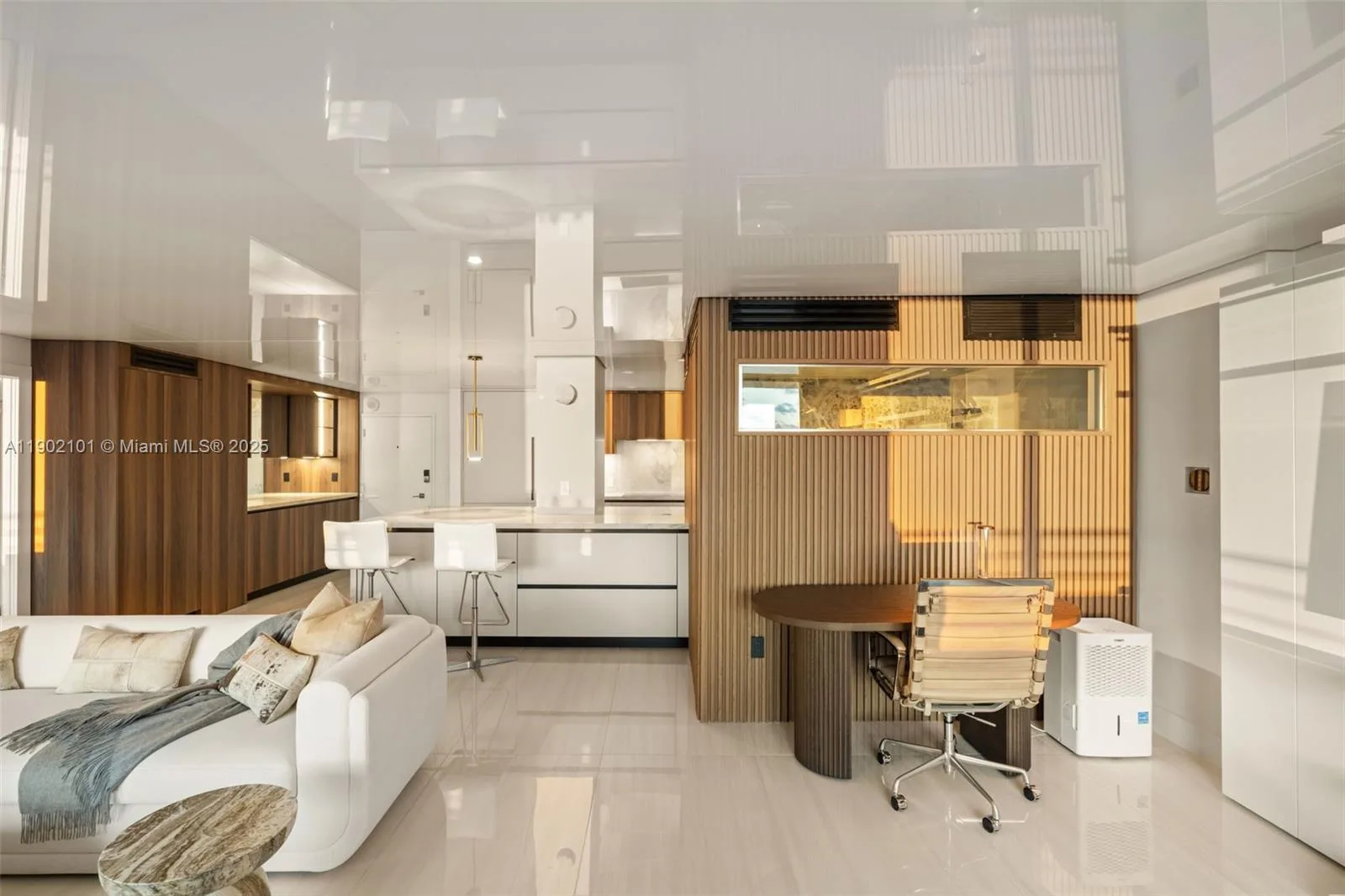 5555 Collins Ave # 16H, Miami Beach, FL 33140 photo 11