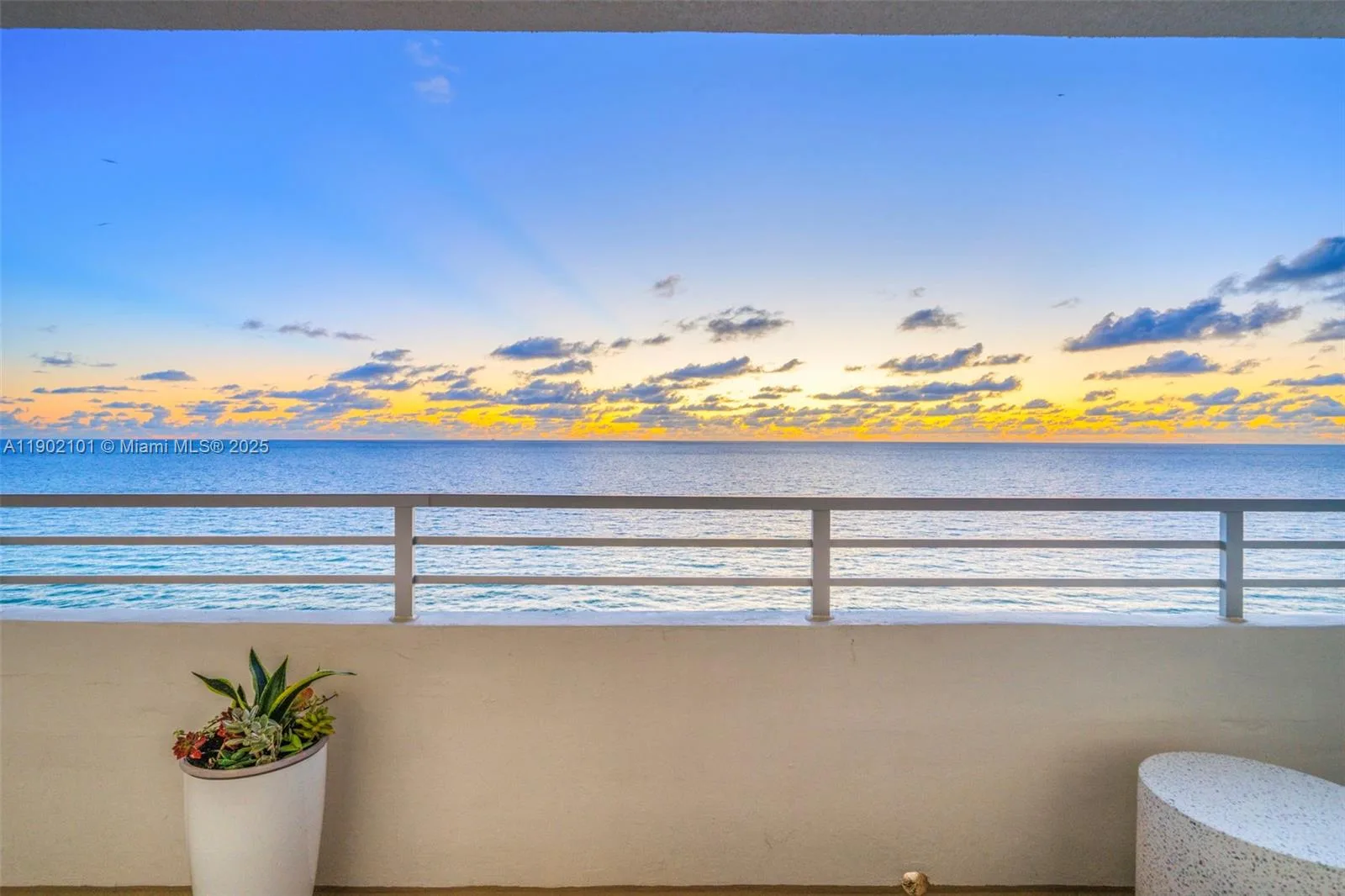 5555 Collins Ave # 16H, Miami Beach, FL 33140 photo 2