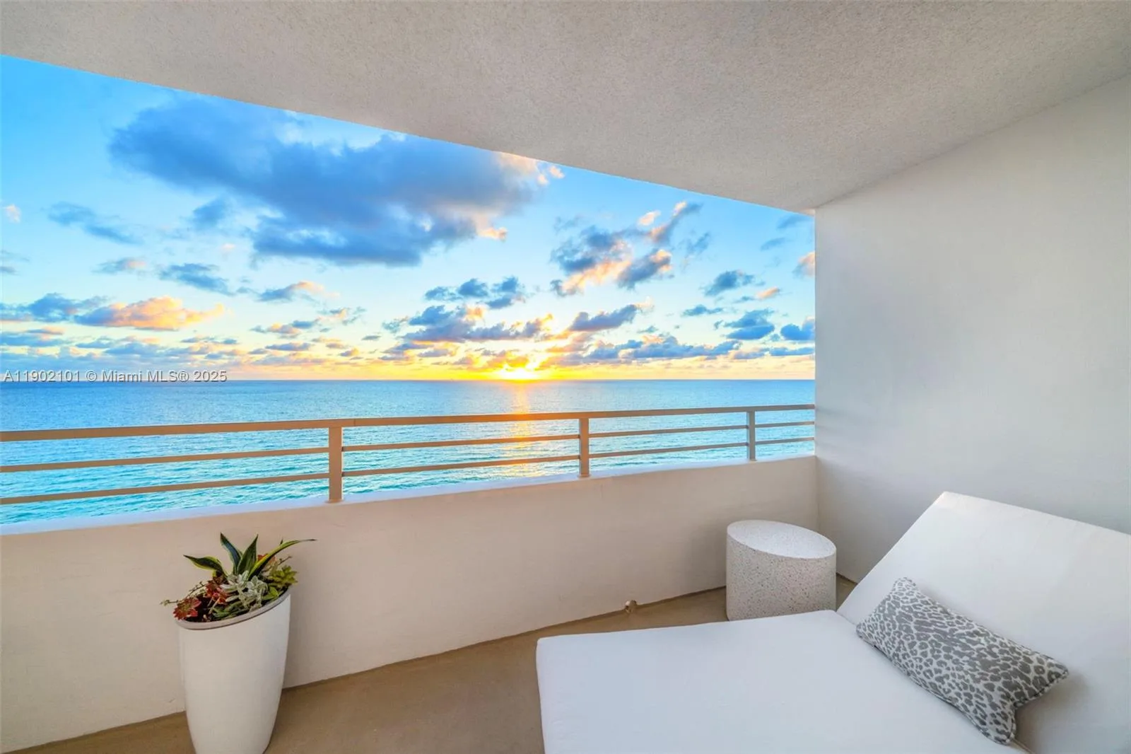 5555 Collins Ave # 16H, Miami Beach, FL 33140 photo 6