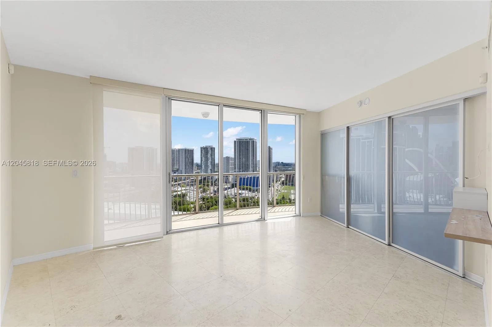 1750 N Bayshore Dr # 2414, Miami, FL 33132 photo 5