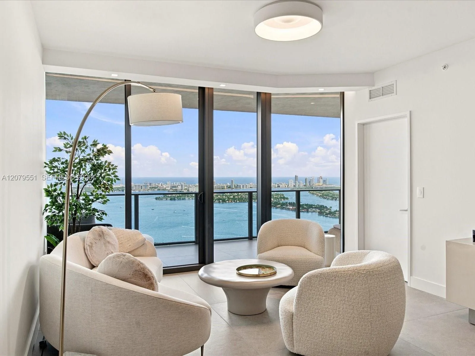 700 NE 24th St # 5605, Miami, FL 33137