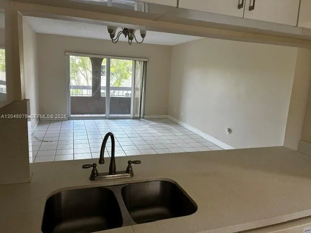 7830 Camino Real # K310, Miami, FL 33143
