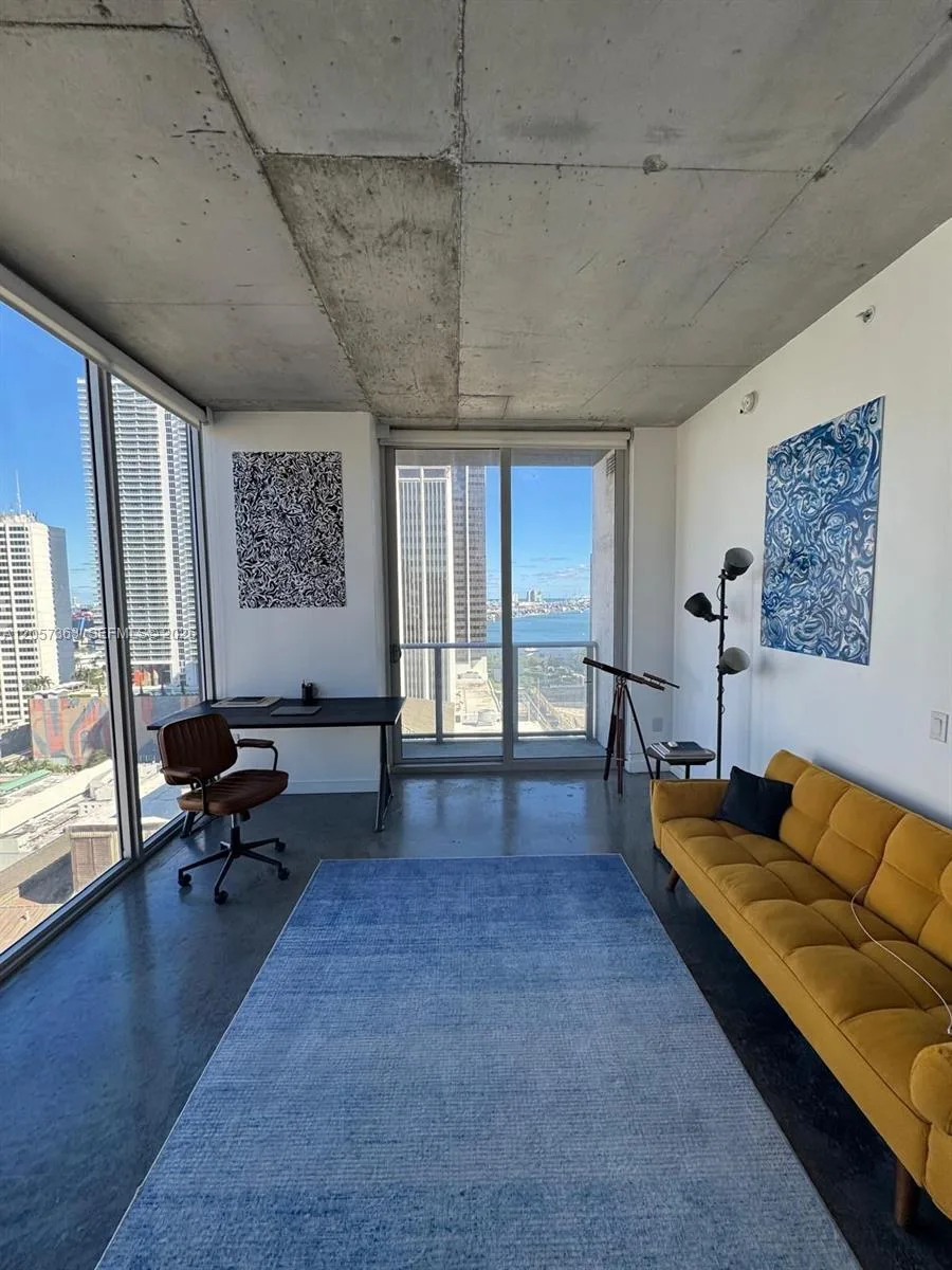 151 SE 1st St # 2102, Miami, FL 33131 photo 4