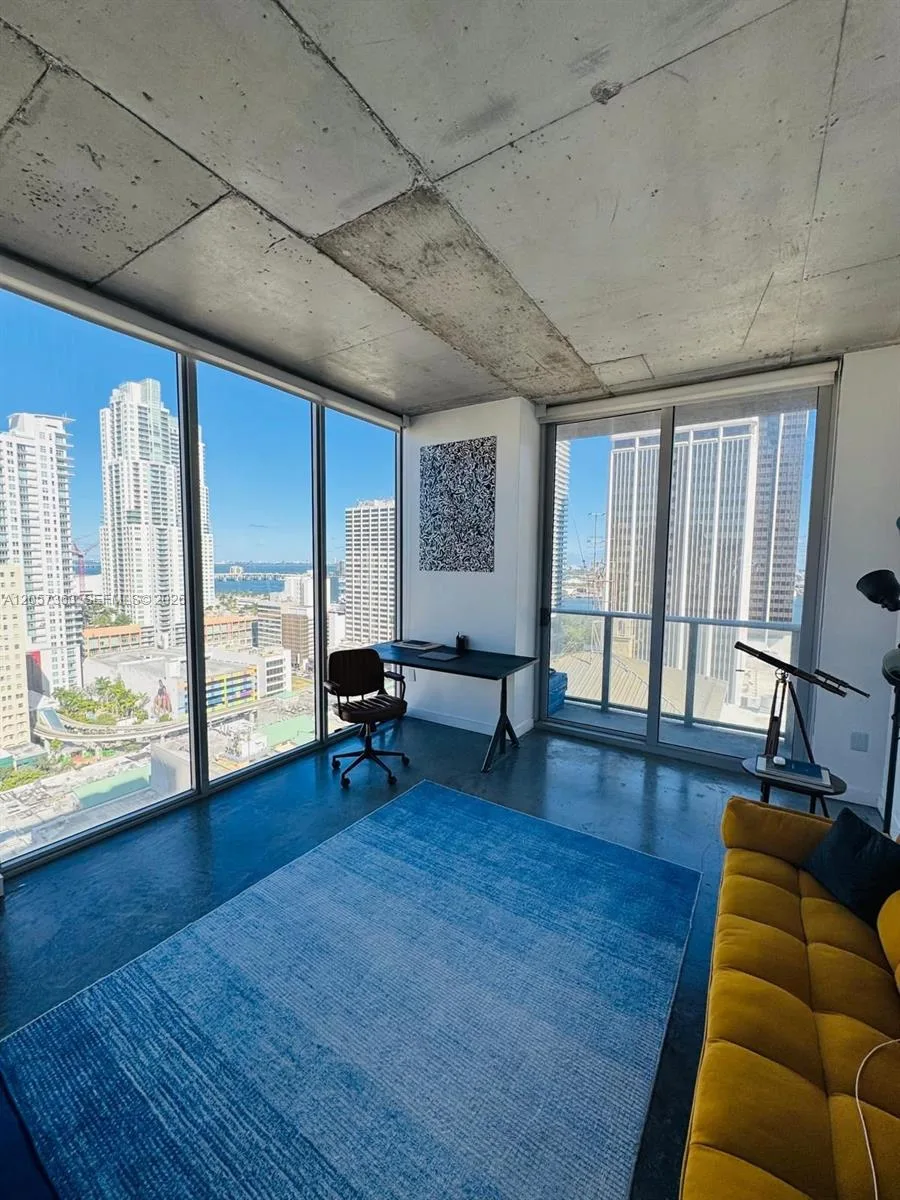 151 SE 1st St # 2102, Miami, FL 33131 photo 6