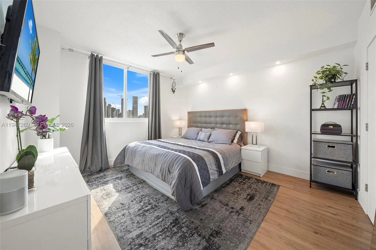 275 NE 18th St # 1207, Miami, FL 33132 photo 13