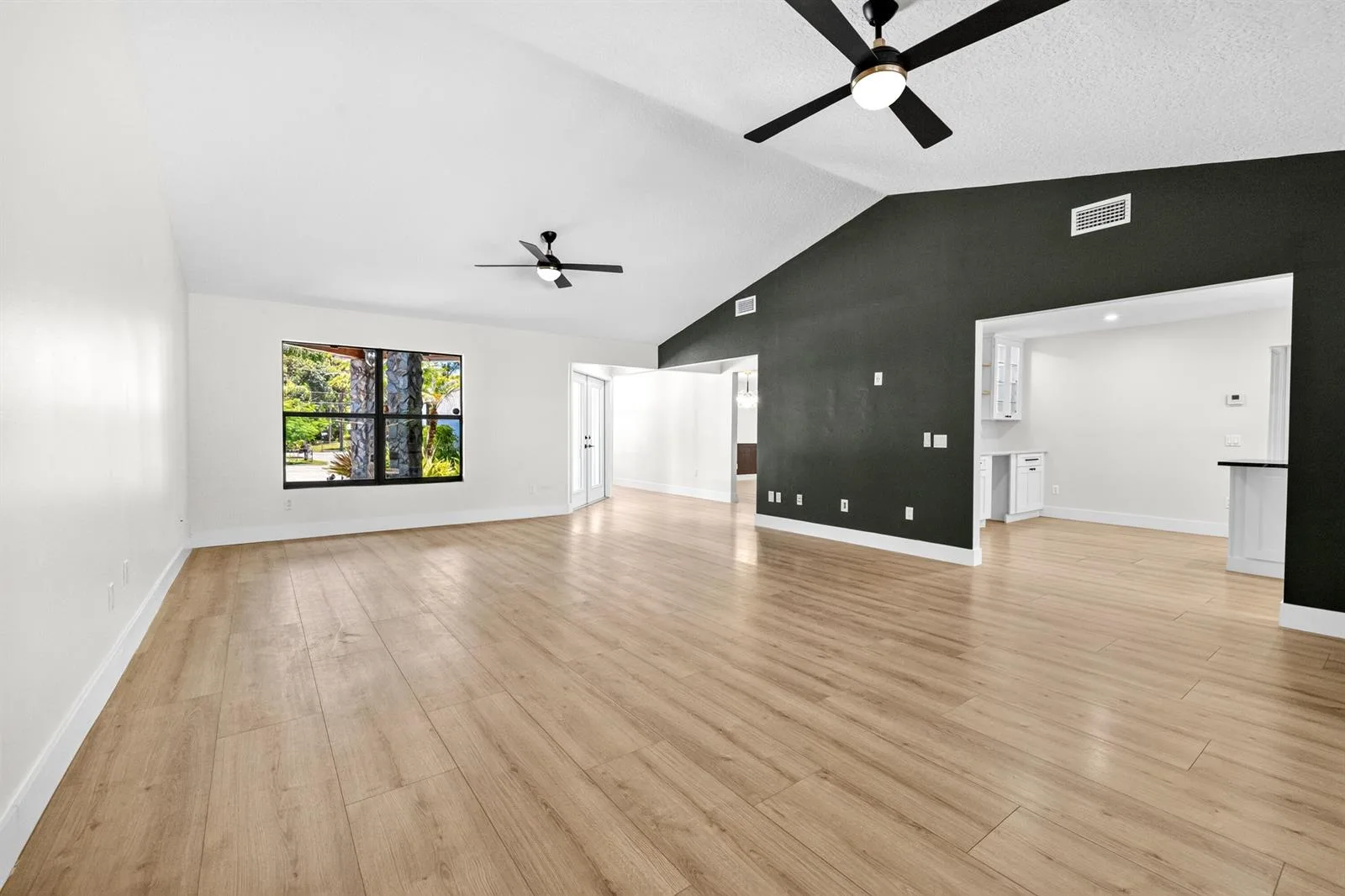 10548 154TH Road N, FL 33478 photo 9