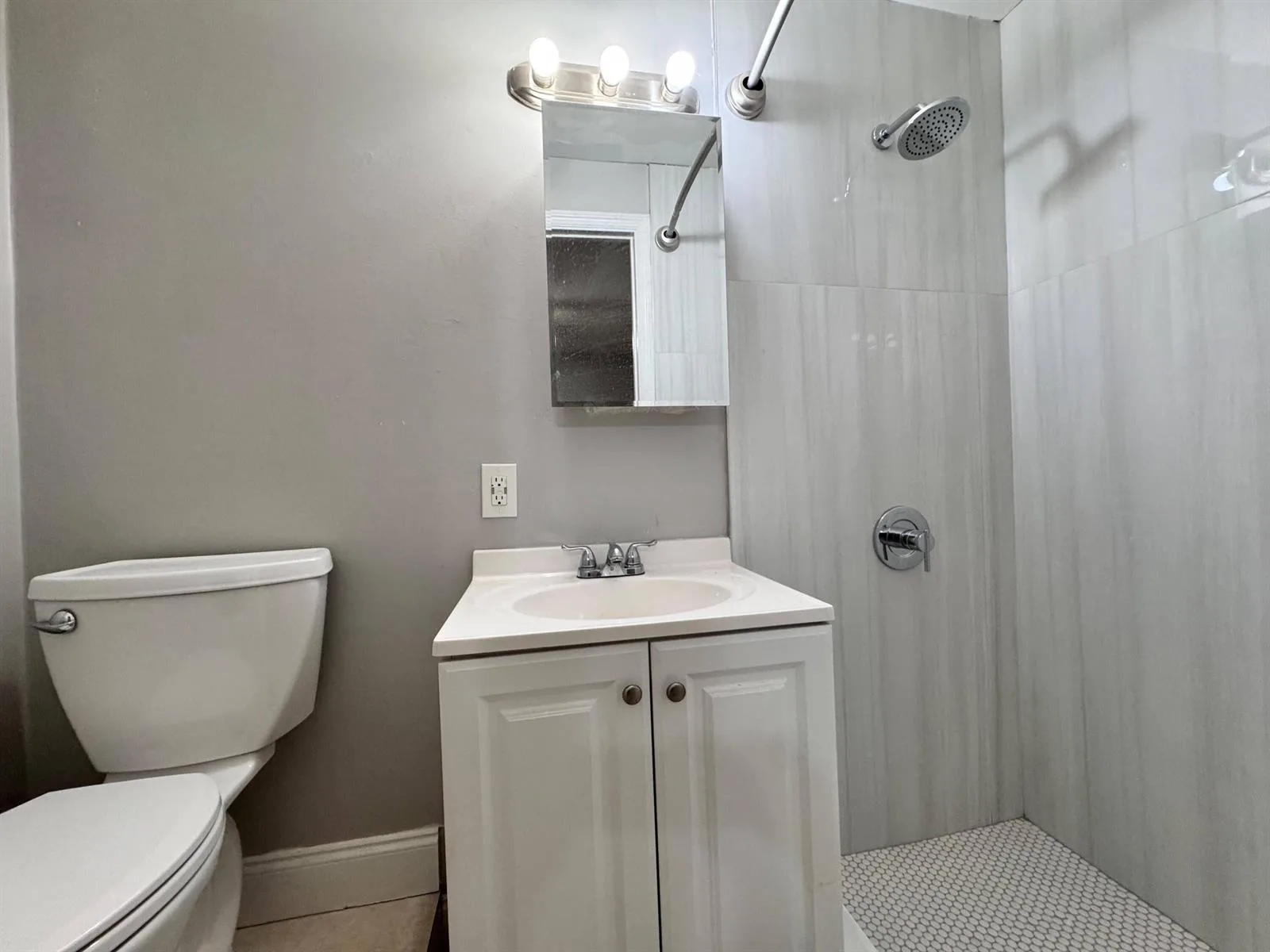 16 NE 9th Avenue, Deerfield Beach, FL 33441 photo 7
