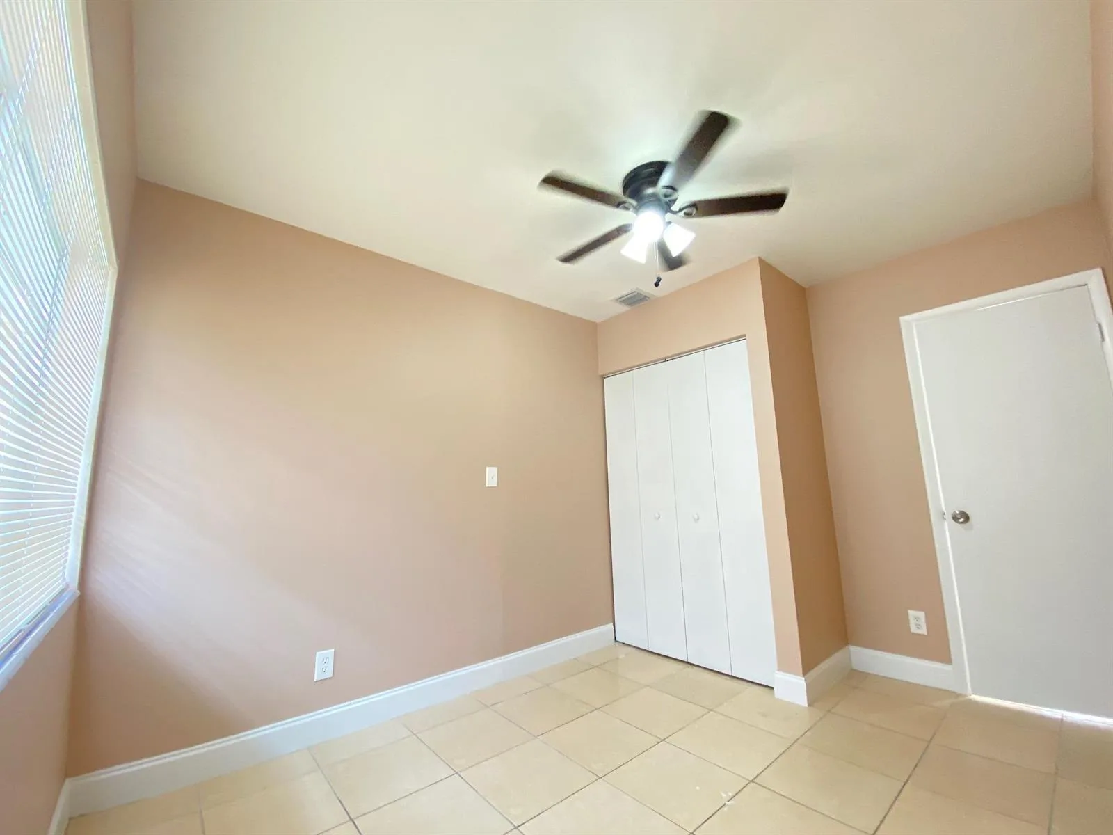16 NE 9th Avenue, Deerfield Beach, FL 33441 photo 9