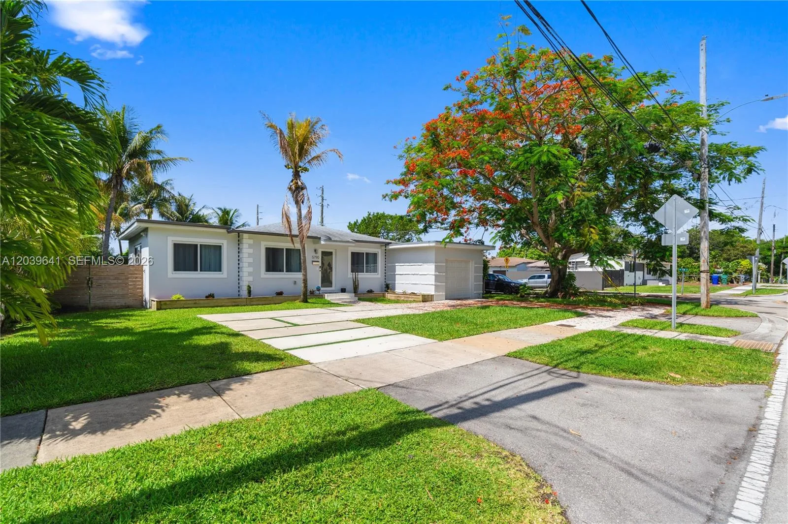 5790 SW 3rd St, Miami, FL 33144