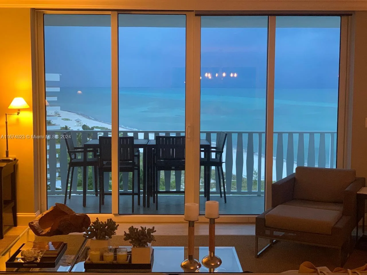 Island House – photo 21
