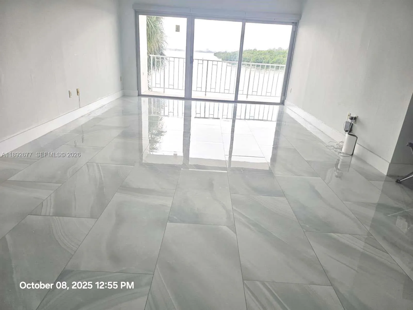 500 Bayview Dr # 222, Sunny Isles Beach, FL 33160 photo 3