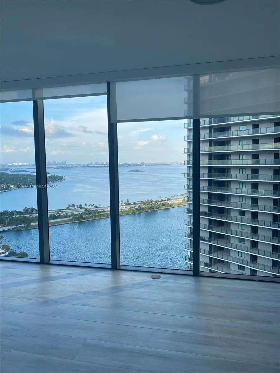 650 NE 32nd St # 3108, Miami, FL 33137