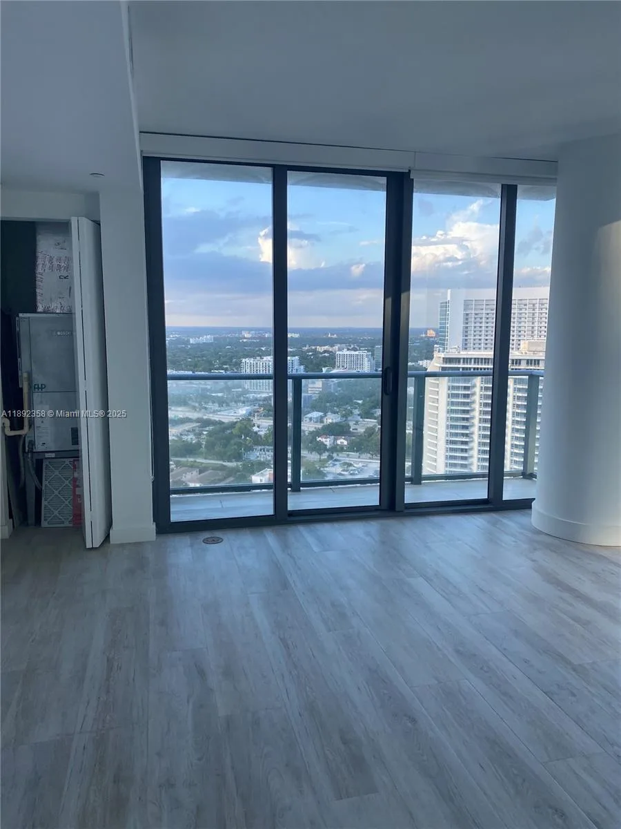 650 NE 32nd St # 3108, Miami, FL 33137 photo 2