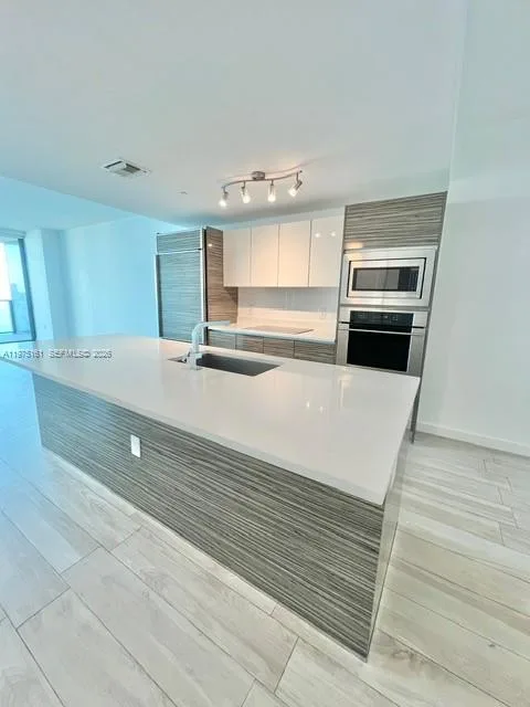 460 NE 28 ST # 3203, Miami, FL 33137 photo 13